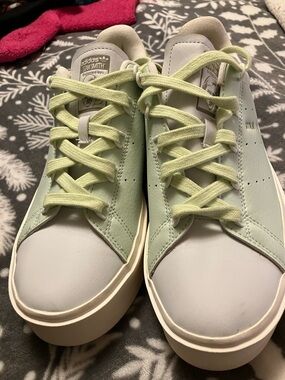 adidas Stan Smith Women's Pale Green and White Leather Sneakers